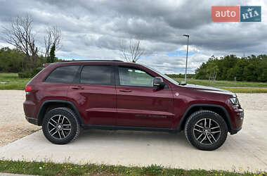 Внедорожник / Кроссовер Jeep Grand Cherokee 2016 в Киеве