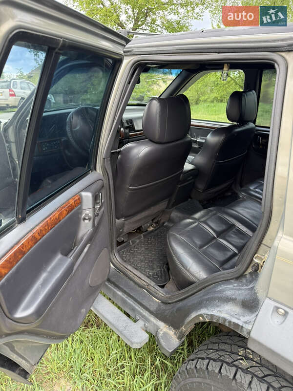 Внедорожник / Кроссовер Jeep Grand Cherokee 1997 в Киеве