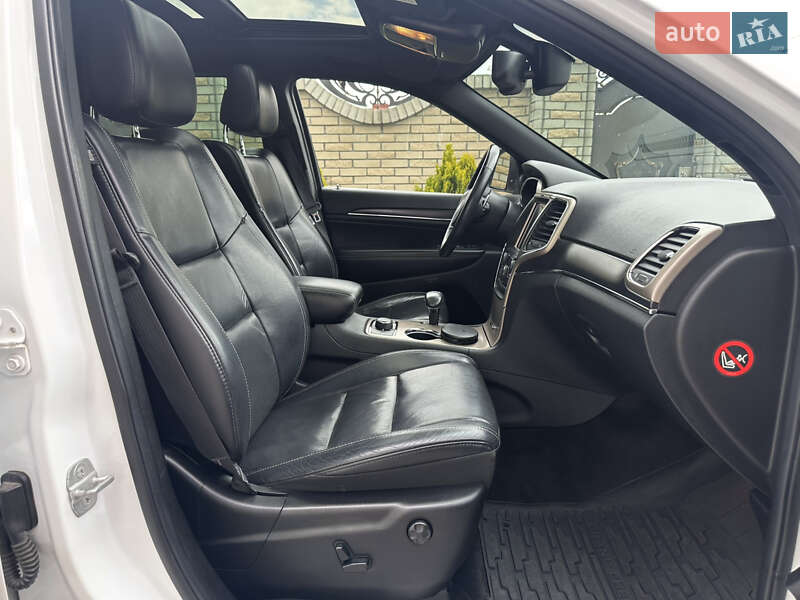 Внедорожник / Кроссовер Jeep Grand Cherokee 2014 в Тернополе