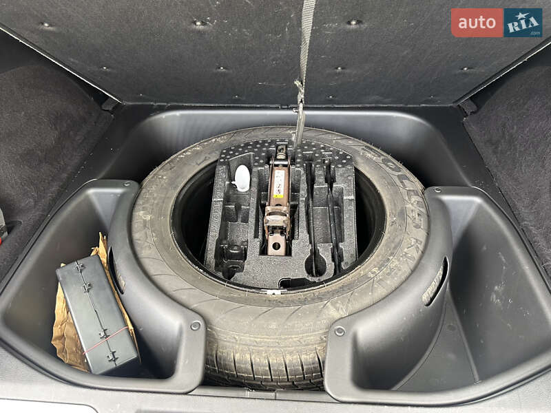 Внедорожник / Кроссовер Jeep Grand Cherokee 2014 в Тернополе