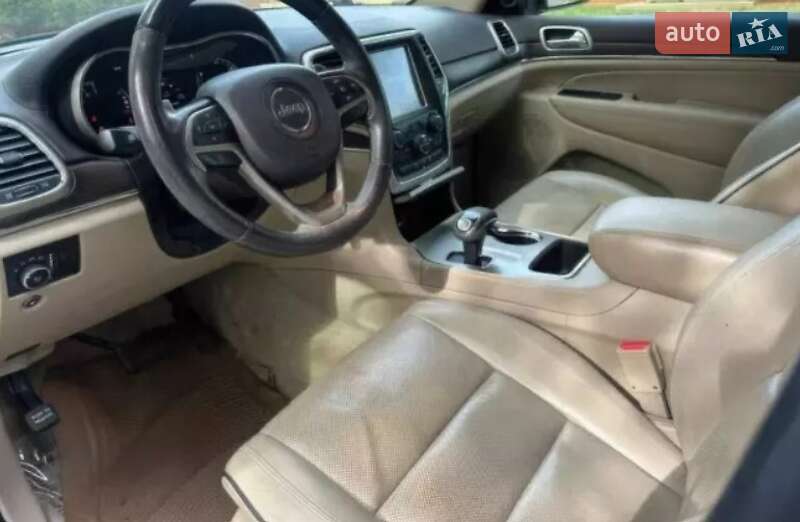 Внедорожник / Кроссовер Jeep Grand Cherokee 2015 в Виннице