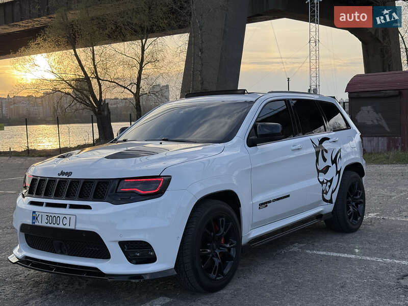Внедорожник / Кроссовер Jeep Grand Cherokee 2017 в Киеве фото 4 Внедорожник / Кроссовер Jeep Grand Cherokee 2017 в Киеве