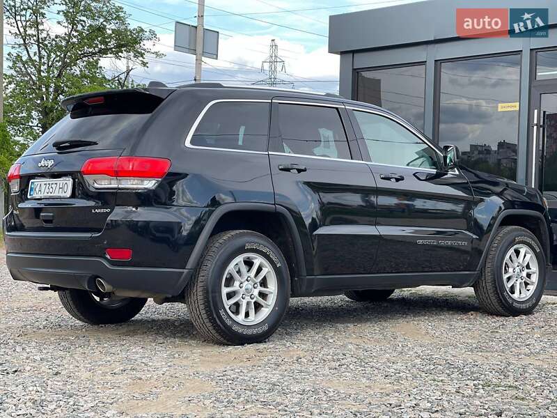 Внедорожник / Кроссовер Jeep Grand Cherokee 2017 в Киеве