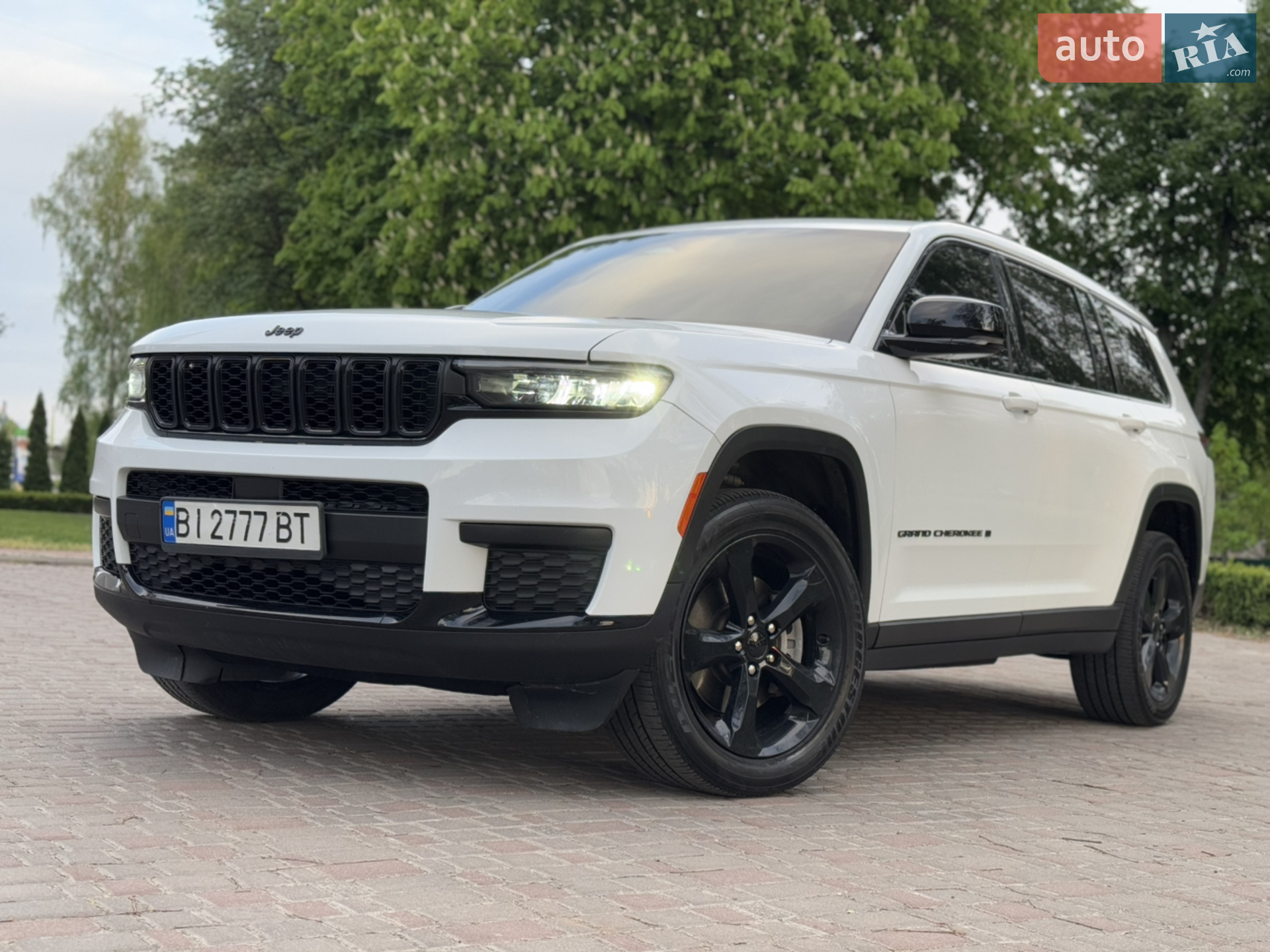 2022 Jeep Grand Cherokee - мініатюра 7