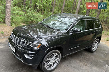 Позашляховик / Кросовер Jeep Grand Cherokee 2018 в 