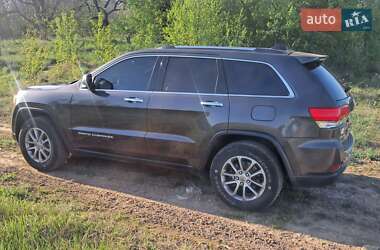 Позашляховик / Кросовер Jeep Grand Cherokee 2015 в 