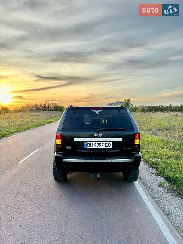 Внедорожник / Кроссовер Jeep Grand Cherokee 2006 в Киеве