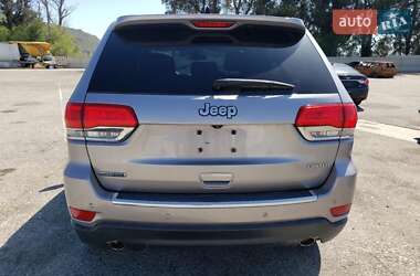 Внедорожник / Кроссовер Jeep Grand Cherokee 2015 в 