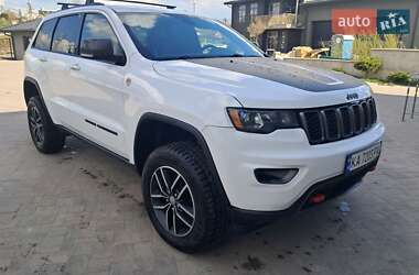 Внедорожник / Кроссовер Jeep Grand Cherokee 2018 в Львове