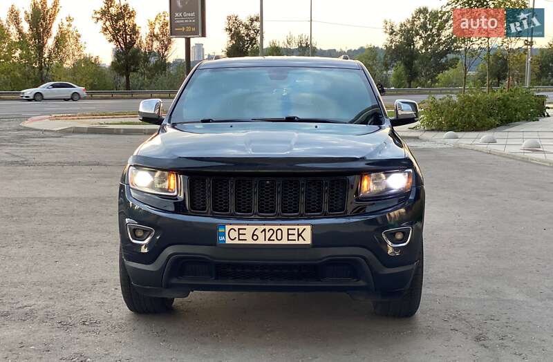 Позашляховик / Кросовер Jeep Grand Cherokee 2014 в Києві