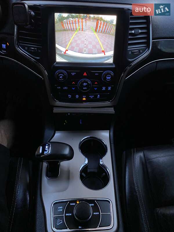Позашляховик / Кросовер Jeep Grand Cherokee 2014 в Києві