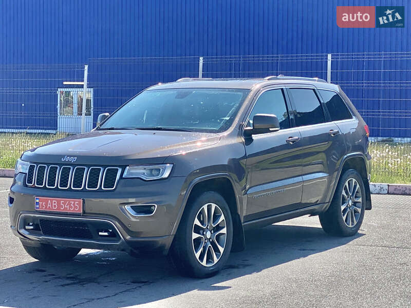 Внедорожник / Кроссовер Jeep Grand Cherokee 2017 в Виннице