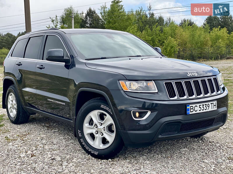 Позашляховик / Кросовер Jeep Grand Cherokee 2016 в Новояворівську