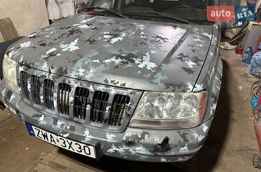 Внедорожник / Кроссовер Jeep Grand Cherokee 2002 в Киеве