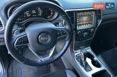 Позашляховик / Кросовер Jeep Grand Cherokee 2017 в 