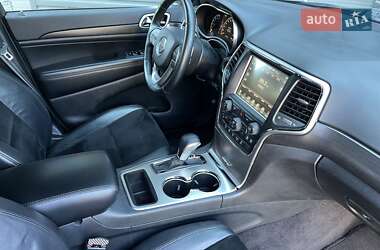 Позашляховик / Кросовер Jeep Grand Cherokee 2017 в 