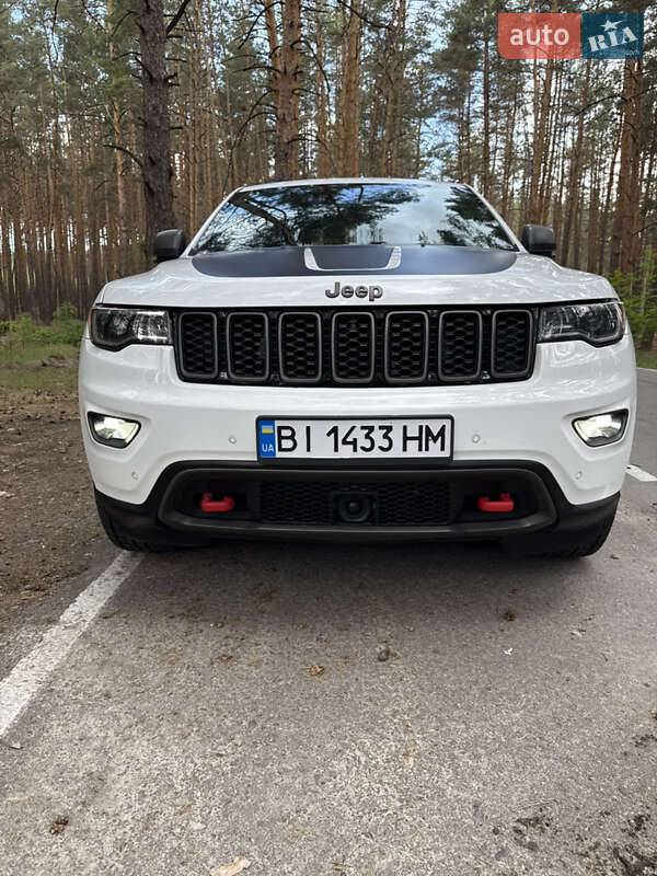 Внедорожник / Кроссовер Jeep Grand Cherokee 2017 в Полтаве