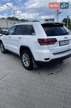 Позашляховик / Кросовер Jeep Grand Cherokee 2015 в 