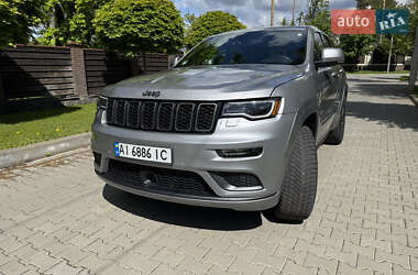 Внедорожник / Кроссовер Jeep Grand Cherokee 2019 в Киеве
