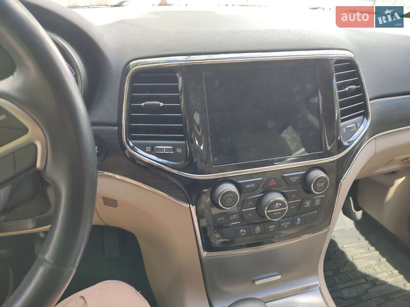 Внедорожник / Кроссовер Jeep Grand Cherokee 2021 в Броварах