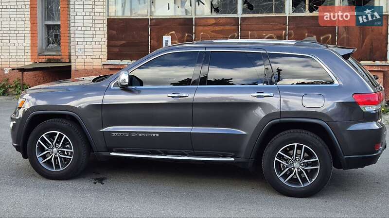 Позашляховик / Кросовер Jeep Grand Cherokee 2018 в Чернігові
