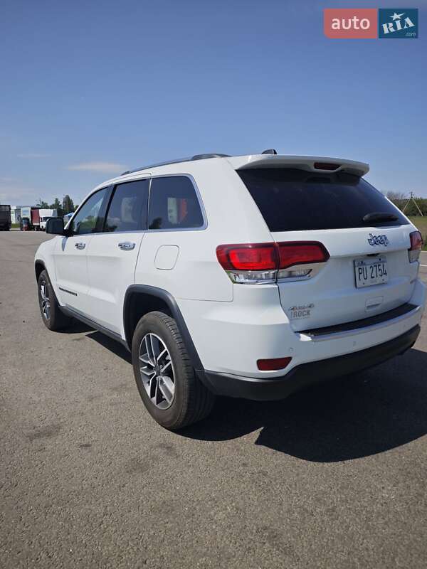 Внедорожник / Кроссовер Jeep Grand Cherokee 2022 в Ромнах