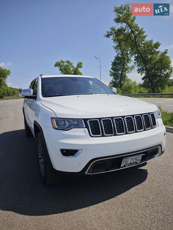 Внедорожник / Кроссовер Jeep Grand Cherokee 2022 в Ромнах