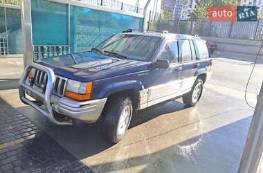 Внедорожник / Кроссовер Jeep Grand Cherokee 1994 в Одессе