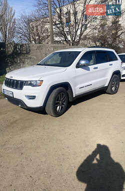 Внедорожник / Кроссовер Jeep Grand Cherokee 2018 в Белгороде-Днестровском