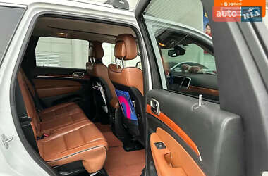 Внедорожник / Кроссовер Jeep Grand Cherokee 2012 в 