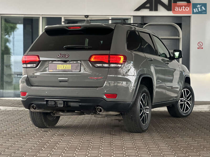 Внедорожник / Кроссовер Jeep Grand Cherokee 2020 в Киеве