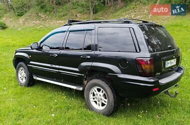 Внедорожник / Кроссовер Jeep Grand Cherokee 2004 в 