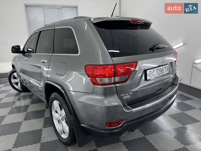 Внедорожник / Кроссовер Jeep Grand Cherokee 2011 в Трускавце