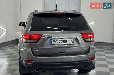 Внедорожник / Кроссовер Jeep Grand Cherokee 2011 в 