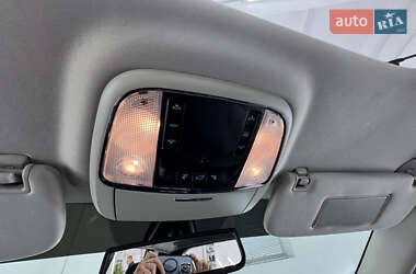 Внедорожник / Кроссовер Jeep Grand Cherokee 2011 в 