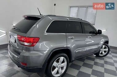 Внедорожник / Кроссовер Jeep Grand Cherokee 2011 в 