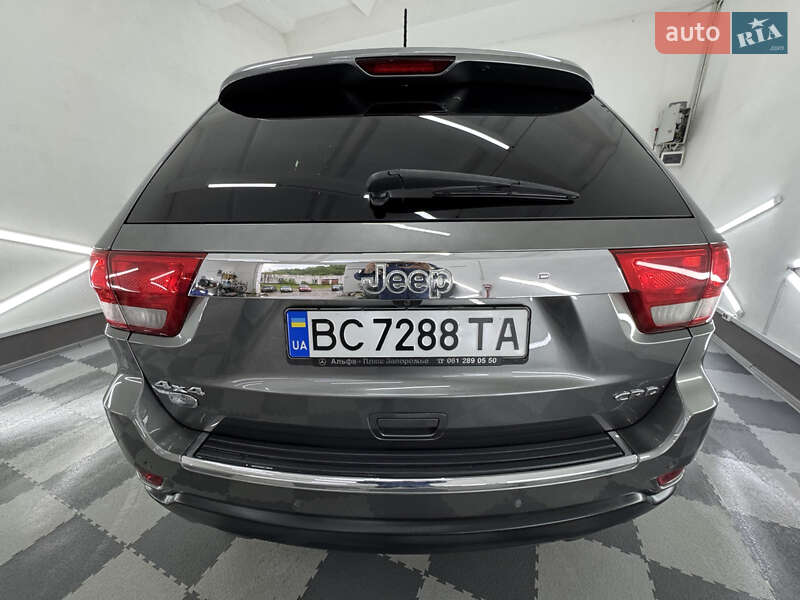 Внедорожник / Кроссовер Jeep Grand Cherokee 2011 в Трускавце