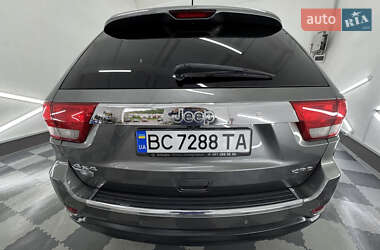 Внедорожник / Кроссовер Jeep Grand Cherokee 2011 в 