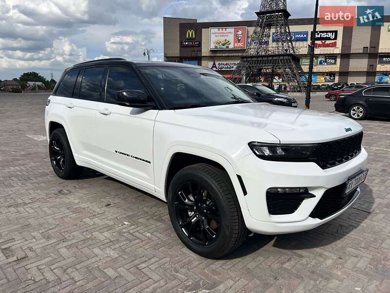 Внедорожник / Кроссовер Jeep Grand Cherokee 2022 в Харькове