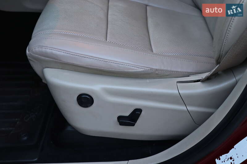 Внедорожник / Кроссовер Jeep Grand Cherokee 2014 в Кременчуге