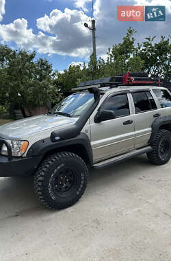 Внедорожник / Кроссовер Jeep Grand Cherokee 2004 в Черновцах