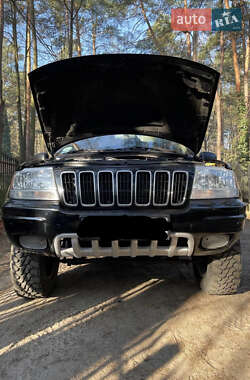 Внедорожник / Кроссовер Jeep Grand Cherokee 2002 в 