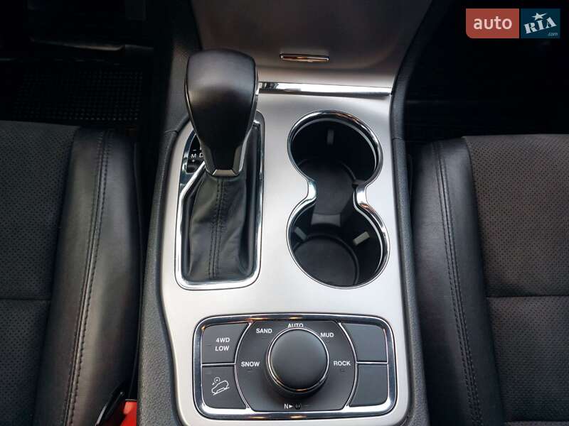 Внедорожник / Кроссовер Jeep Grand Cherokee 2022 в Ромнах