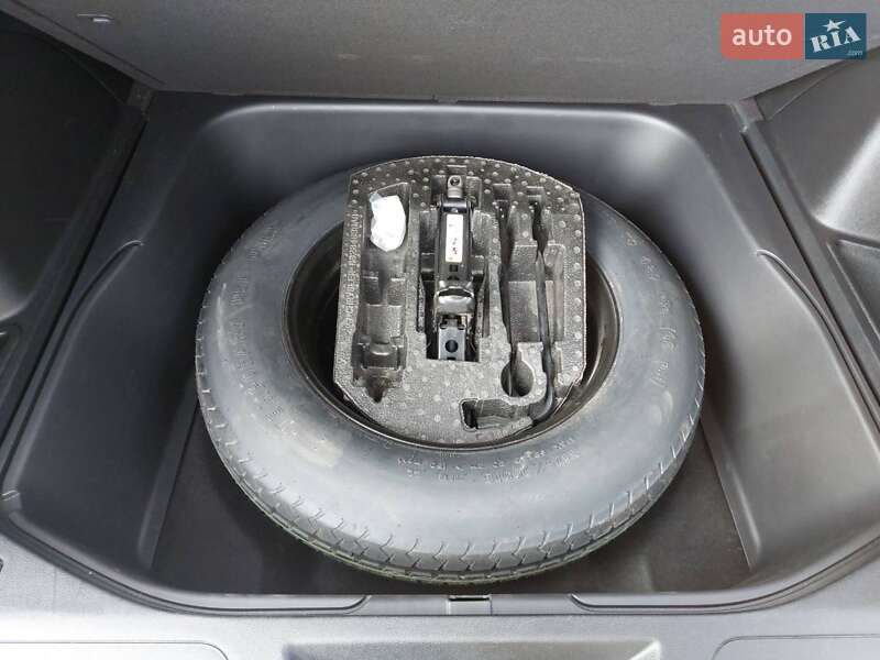 Внедорожник / Кроссовер Jeep Grand Cherokee 2022 в Ромнах