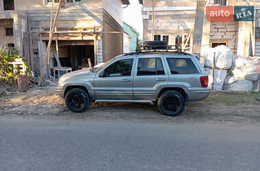 Внедорожник / Кроссовер Jeep Grand Cherokee 2001 в Яремче