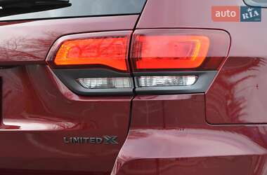 Позашляховик / Кросовер Jeep Grand Cherokee 2020 в 