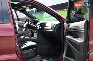 Позашляховик / Кросовер Jeep Grand Cherokee 2020 в 
