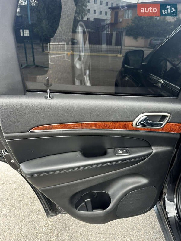 Внедорожник / Кроссовер Jeep Grand Cherokee 2012 в Киеве