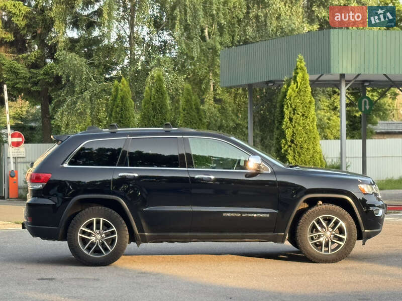 Позашляховик / Кросовер Jeep Grand Cherokee 2018 в Броварах