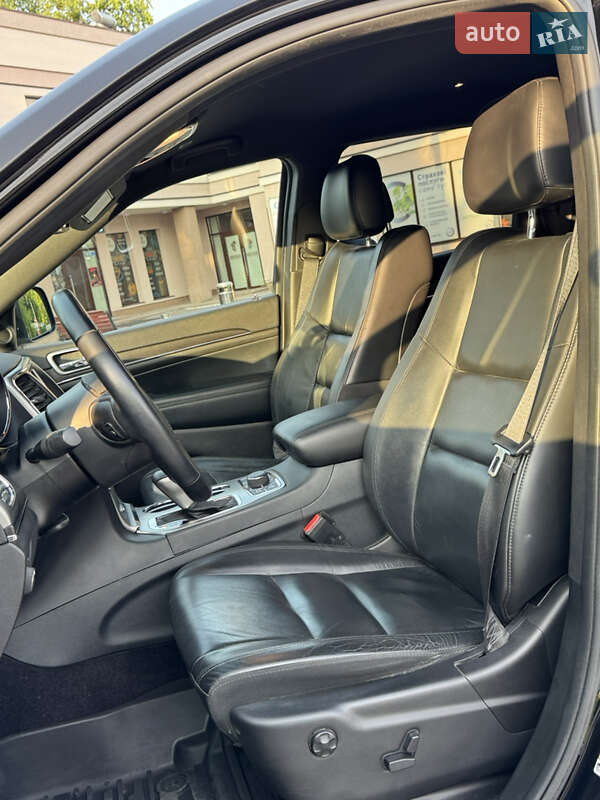 Позашляховик / Кросовер Jeep Grand Cherokee 2018 в Броварах